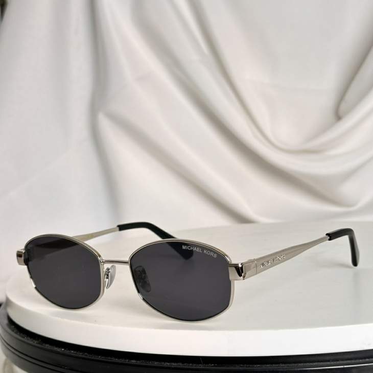 Picture of Michael Kors Sunglasses _SKUfw75180412fw